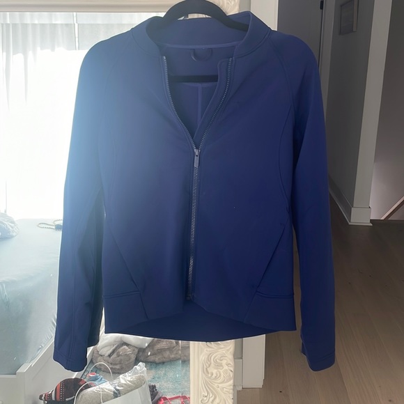 lululemon athletica Jackets & Blazers - Lululemon Bomber